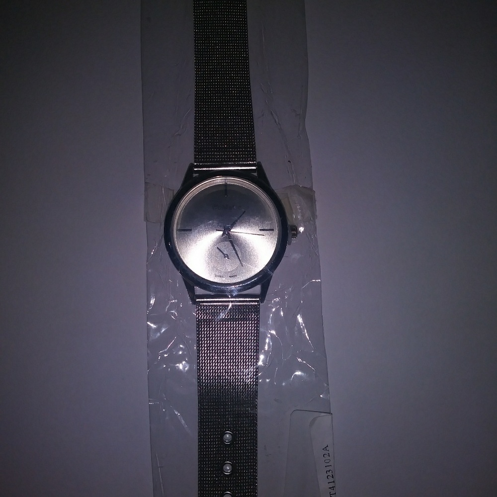 Watch (swiss made)